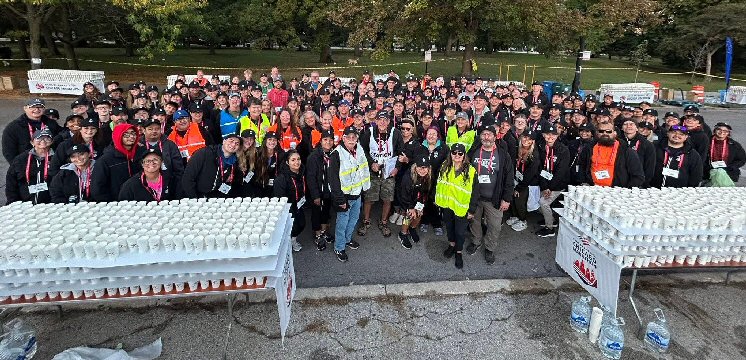 Chicago Marathon Water Stop